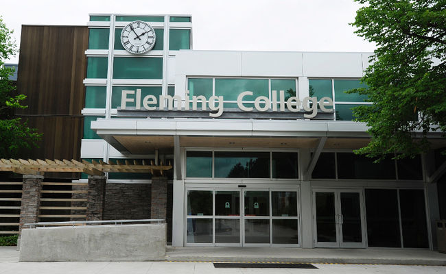 Trường Cao đẳng Fleming College - Canada