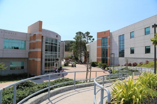 Trường Cao đẳng Skyline College, bang California - Mỹ
